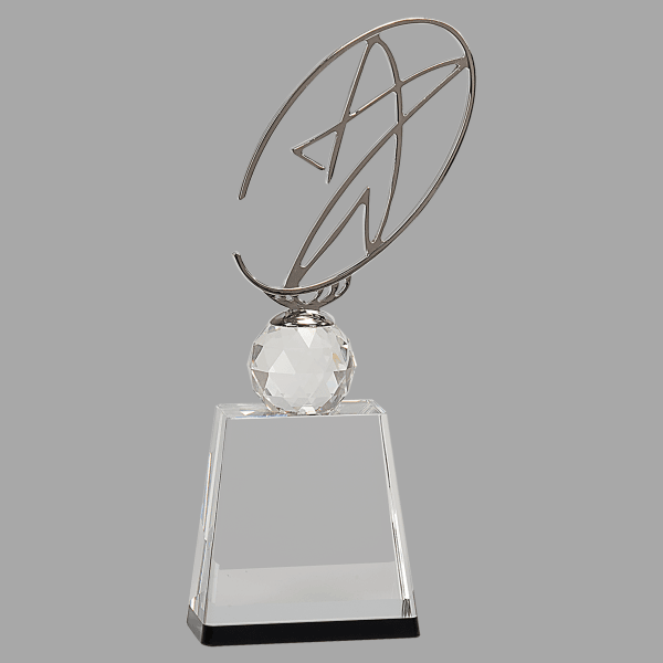 11" Crystal Award with Mtl Str Oval – item CRY172M