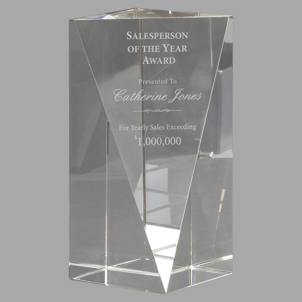 6" Crystal Triangl Frnt Pillar Award – item CRY3502M