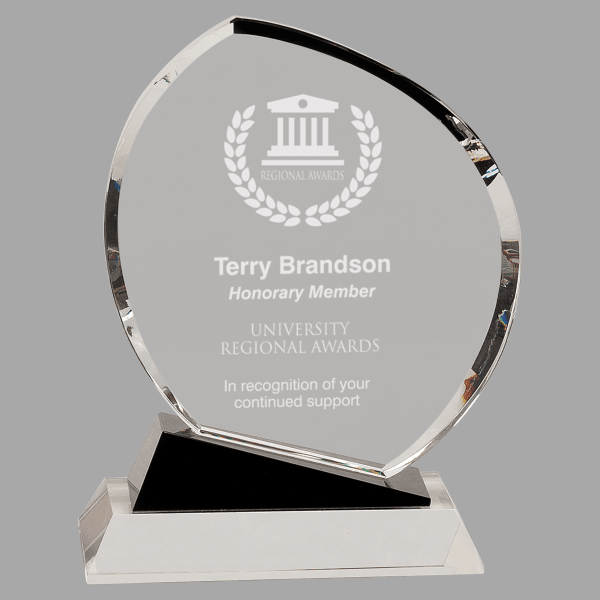 8.5" Crystal Oblong with Base Award – item CRY6215M
