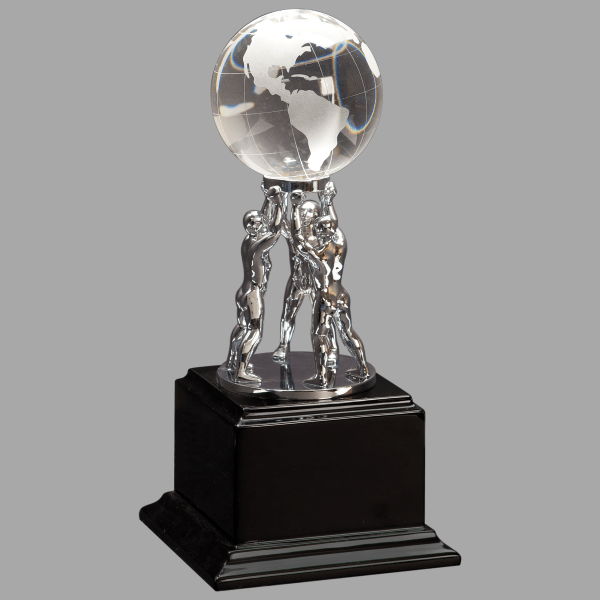 Black/silver 3 Men Hldng Globe Crystal – item EX001