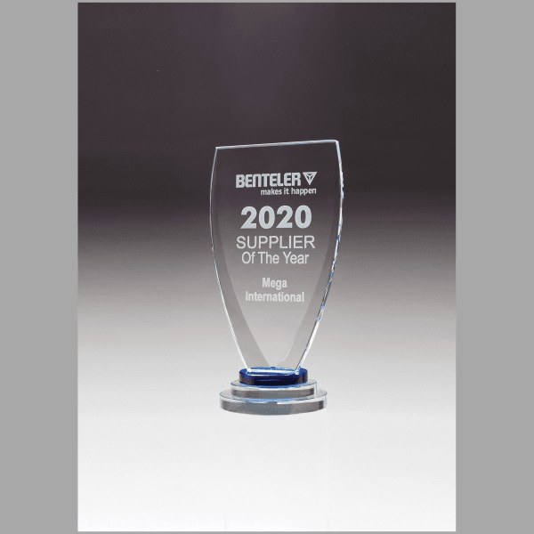 4" x 8.25" Chalice Series Sapphire Glass Award w/ Blue – item G2990