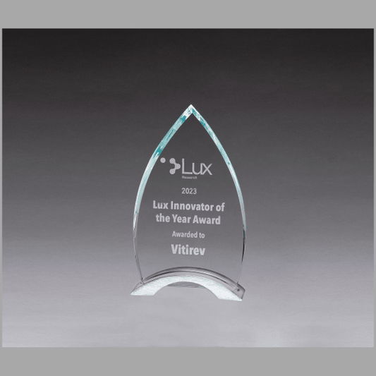 4.75" x 8" x 0.375" Thick Flame Series Clear Glass Award – item G3157