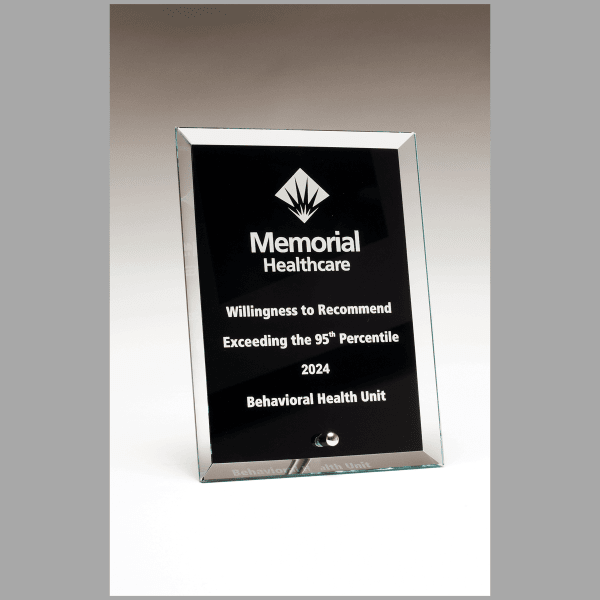 5" x 7" Clear Glass Plaque w/ Painted Black Background – item G3181