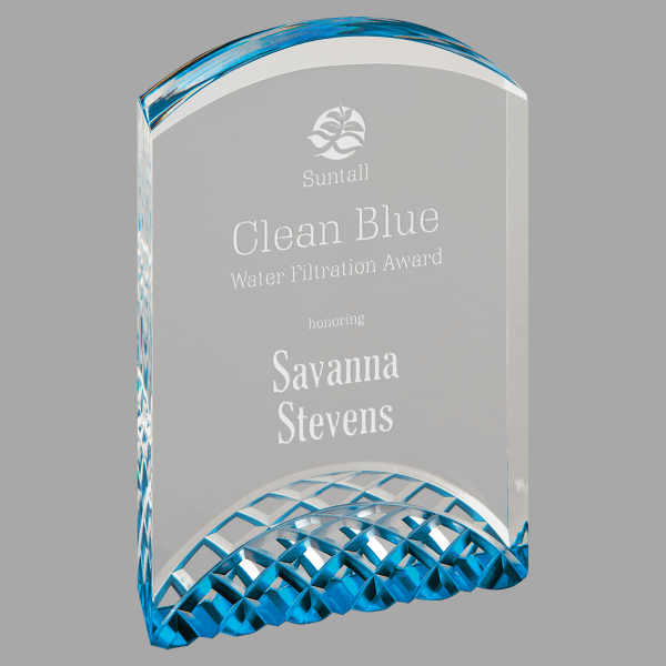 4" X 6 Horizon Acrylic Award – item HRN2BU